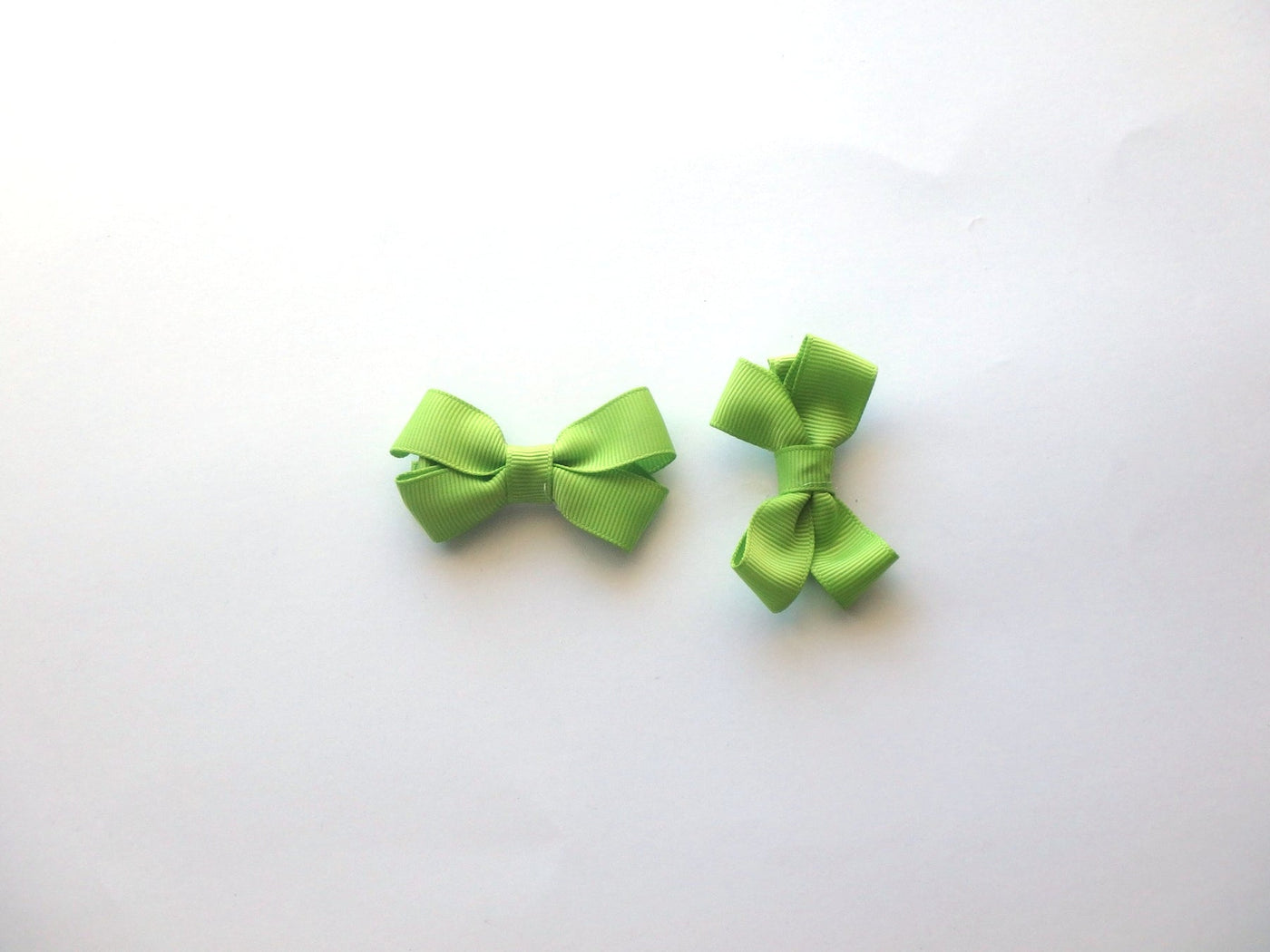 Mini Bow Clip Pair Apple Green-Mad About Bows