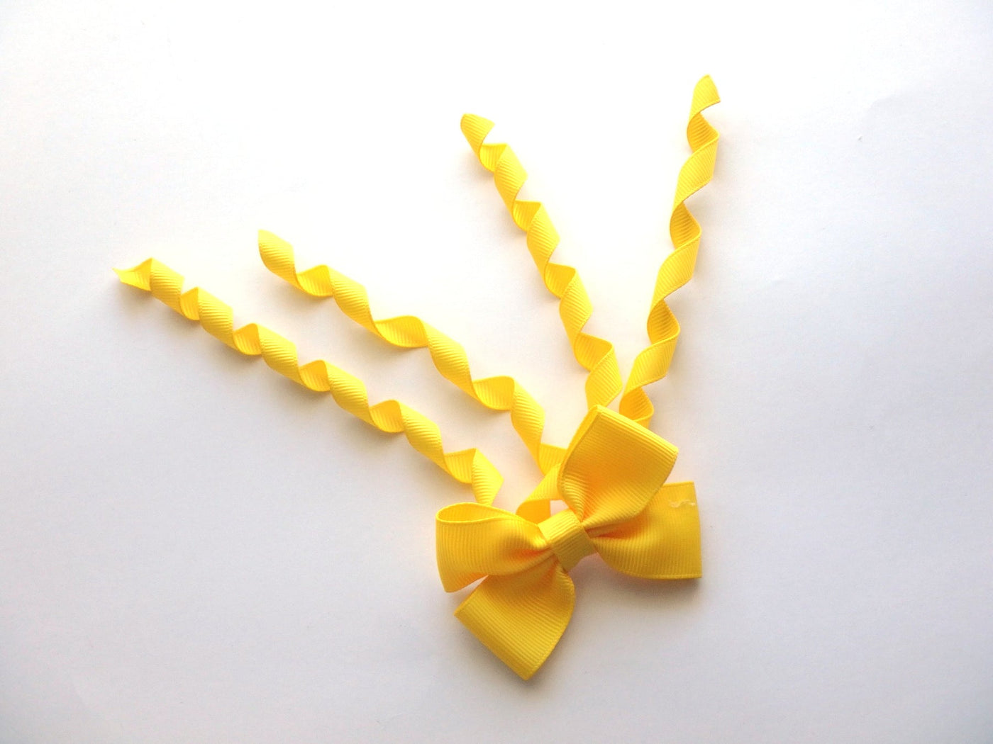 Bow Korker Daffodil Yellow-Mad About Bows