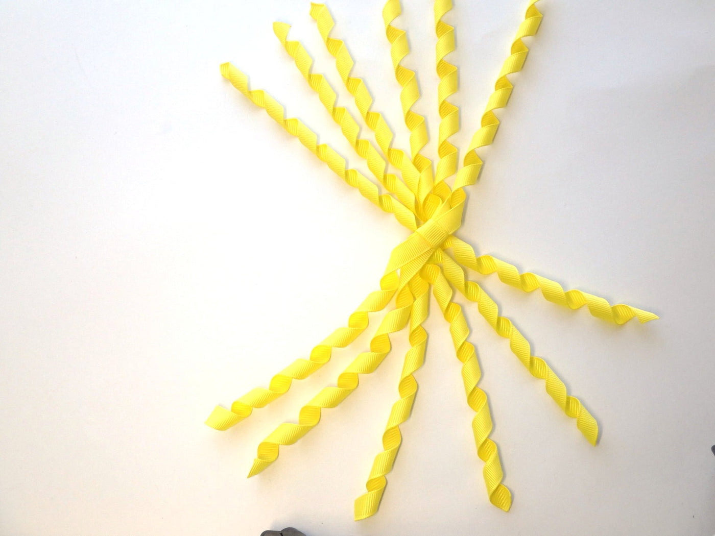 Korker Lemon-Mad About Bows